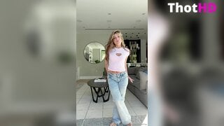Piper Rockelle From Behind Clip_001