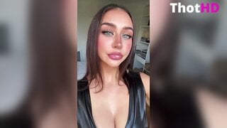 Emilycute spit