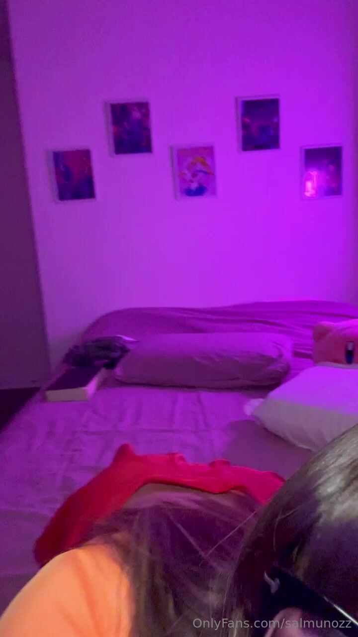 Salmunoz Cleavage Big Tits Video