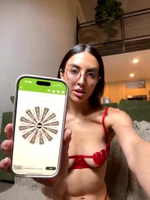 Lamhard Pubic Hair Nude Clip
