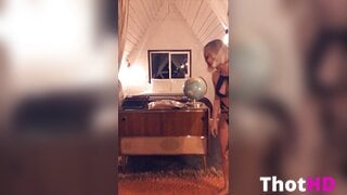 Sara Jean Underwood Bikini Outdoor OnlyFans