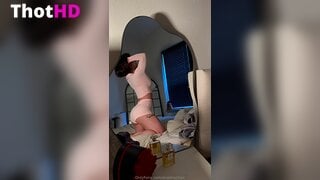 Addictedtoana Ass in Shorts Video