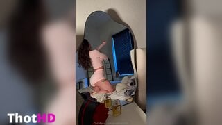Addictedtoana Ass in Shorts Video