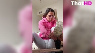 Anattraction Spread Legs Clip