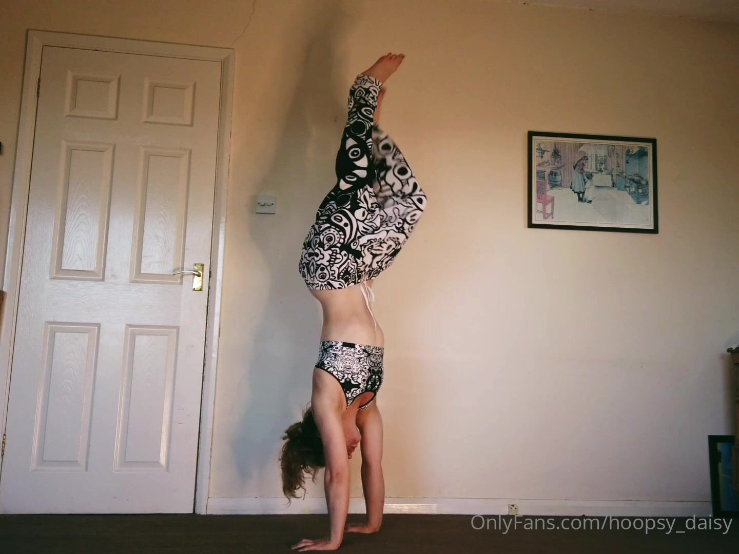 Hoopsydaisy Upside-Down on All Fours OnlyFans