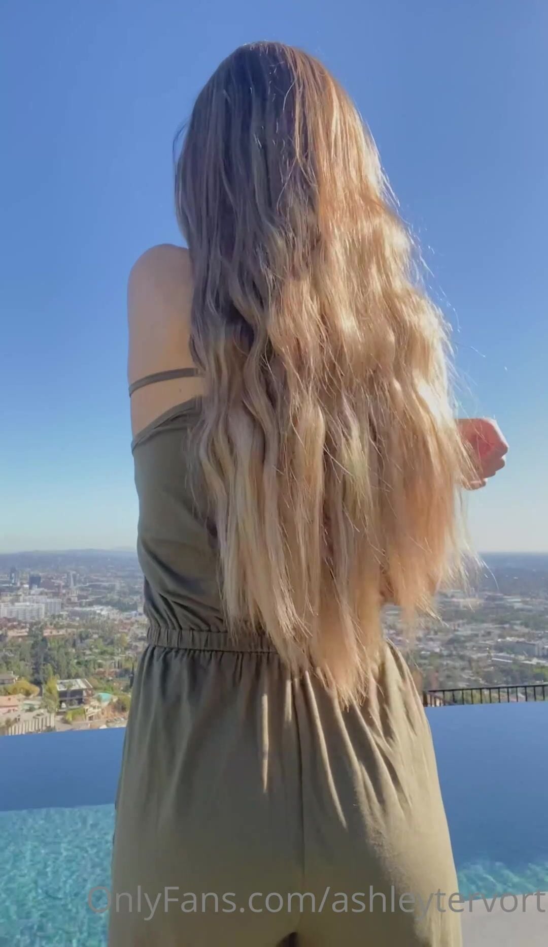 Ashley Tervort From Behind Leak