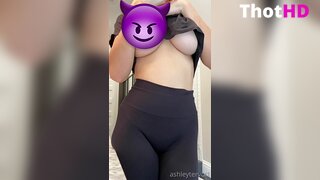 Ashley Tervort Underboob Leak