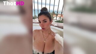 Bufalika Big Tits Cleavage Clip_001