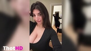 Bufalika Big Tits Cleavage OF_003