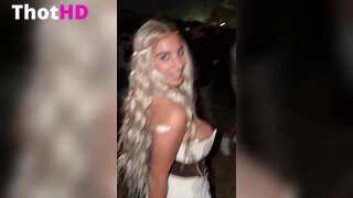 Bufalika Cleavage Big Tits Clip