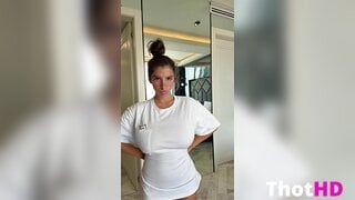 Ika D'Auria Solo Moment OnlyFans