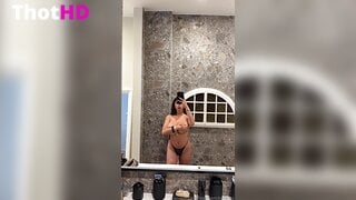 Ika D'Auria Topless Leak