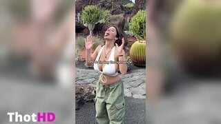 Ika_dauria Bikini Cleavage OF