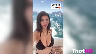 Ika_dauria Bikini Cleavage Video