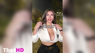 Ika_dauria Outdoor Cleavage Leak