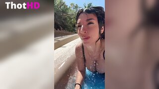 Ika_dauria Pool Cleavage Video