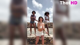 Ika_dauria bikini outdoor Leak