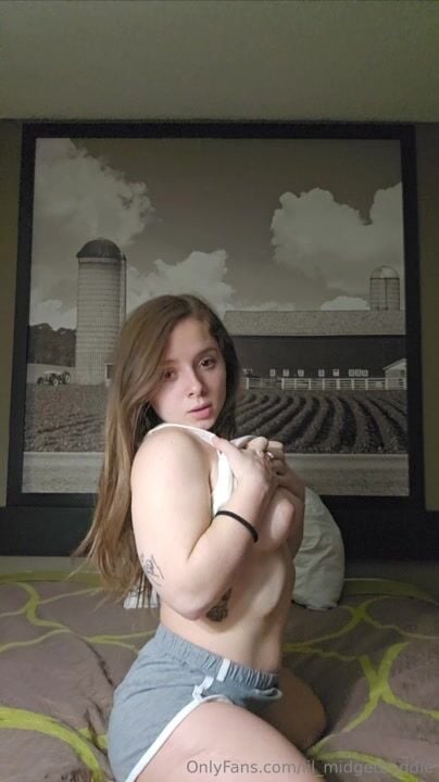 Lil_midgetbaddie Short Shorts Big Tits OF