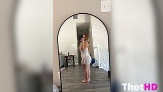 Lil_midgetbaddie Towel OnlyFans