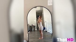 Lil_midgetbaddie Towel OnlyFans