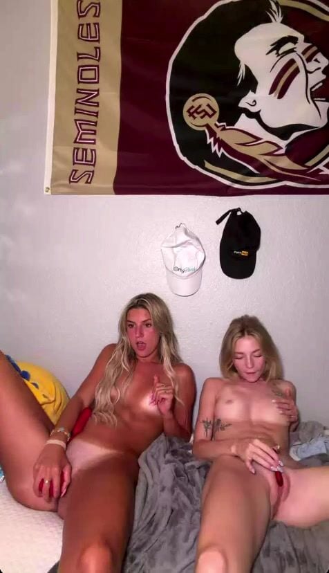 Amber Griz Nude Masturbating Video