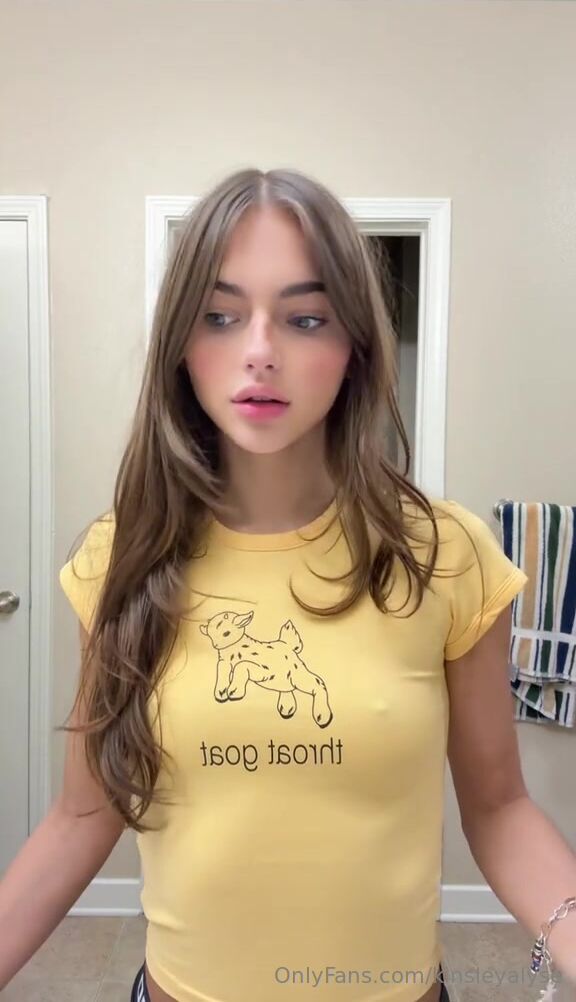 Kinsley Wyatt OnlyFans