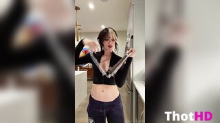 PeachJars Cleavage and Ass OnlyFans
