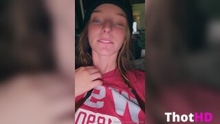TheNicoleT Tongue Out Clip