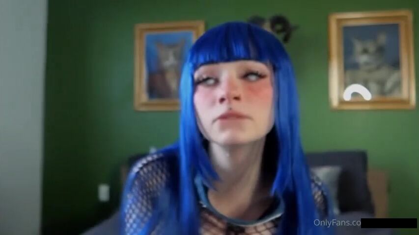 Naomih666 Fishnet Top Close-Up OnlyFans