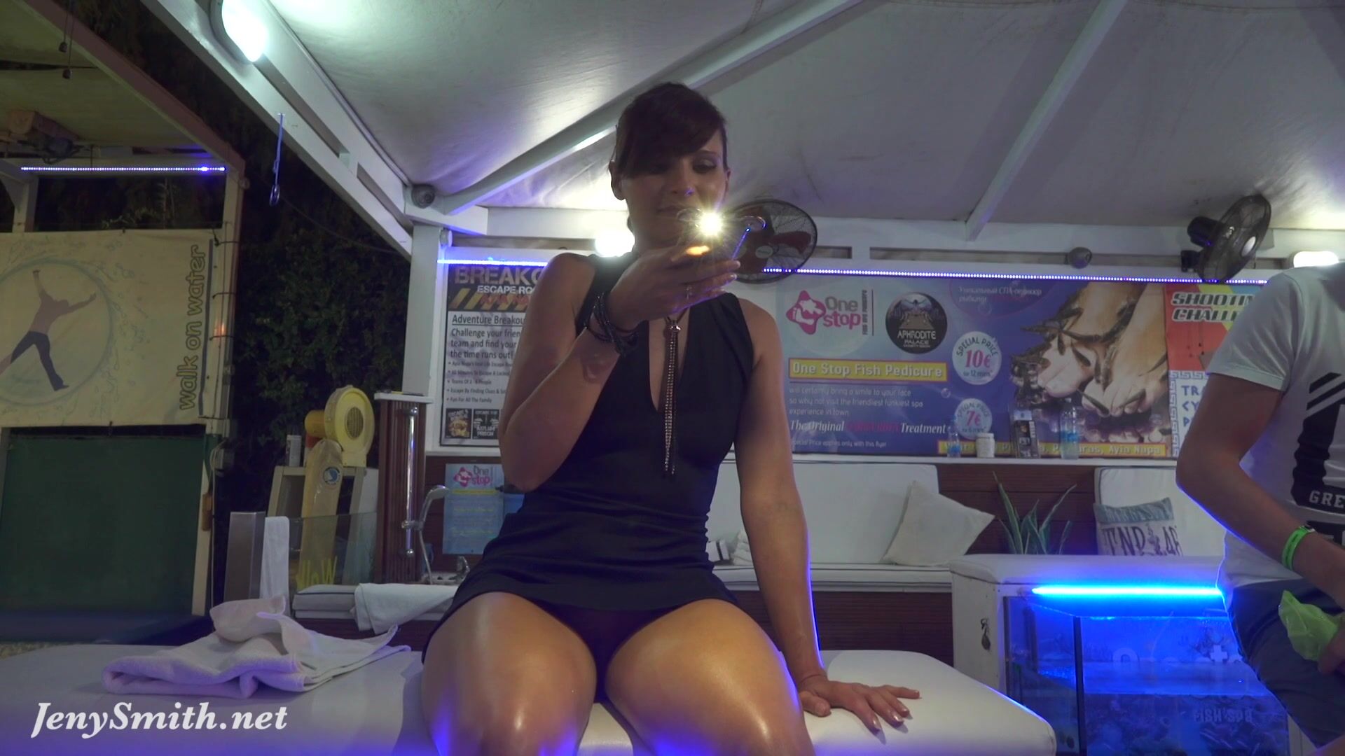 Jeny Smith Ass Dress XXX