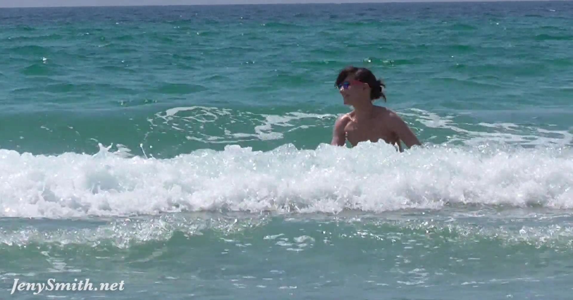 Jeny Smith Nude Outdoor NSFW