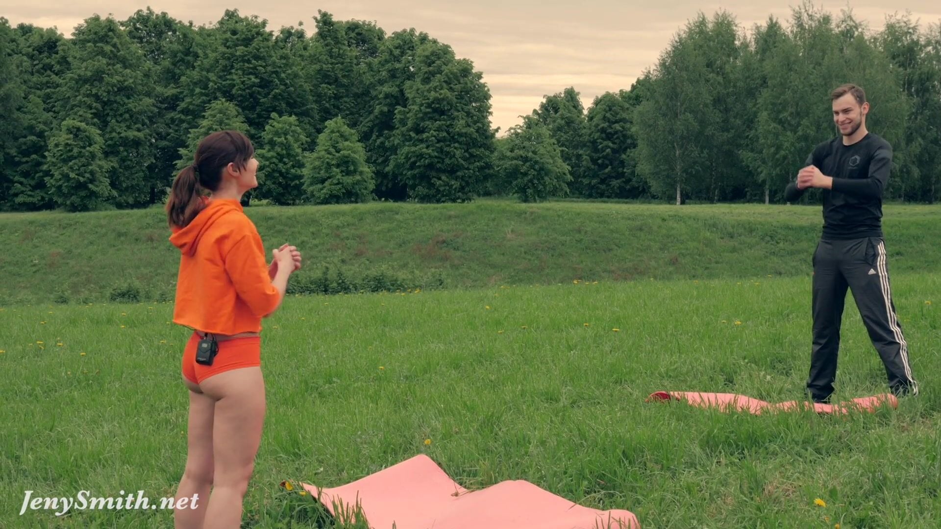 Jeny Smith Outdoor On All Fours NSFW