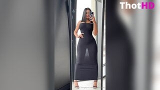 Leila Santese Curvy in Dress Video