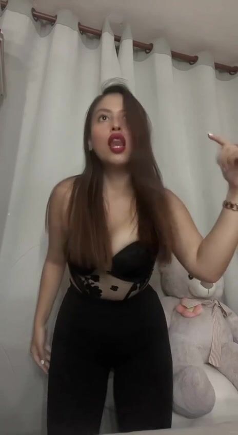 NICOL ALEXANDRA 3