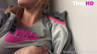 iviroses flashing at aeroplane