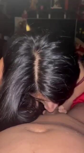 Nicol pijo chupando pinga negra