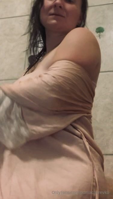 Puma Cherevko Nude and Wet Clip