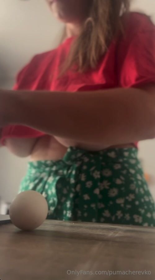 Puma Cherevko Underboob Big Tits Video_001