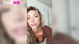 Victorialit Ass on Bed