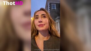 Lily Phillips Outdoor NSFW