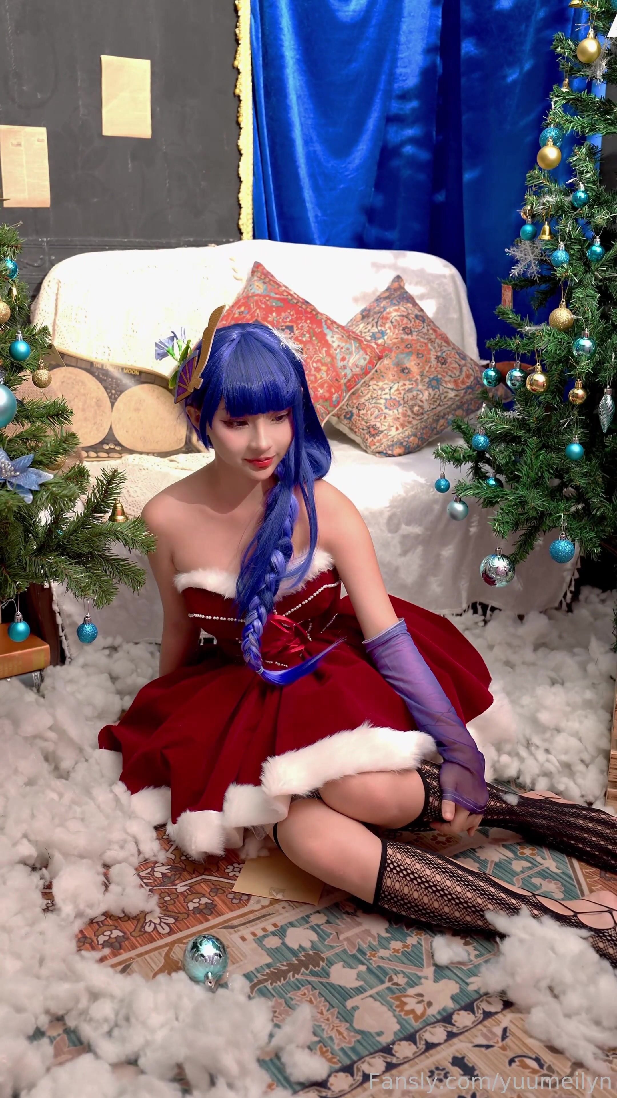 Yuumeilyn Dress Knee Highs NSFW