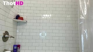 Gianna Silvestri Krinock strips and gets into a hot bath