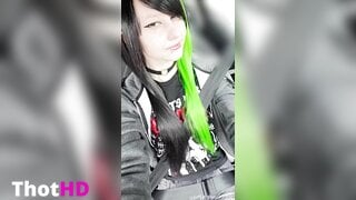 Little_emo_kitten Choker Close-Up Video