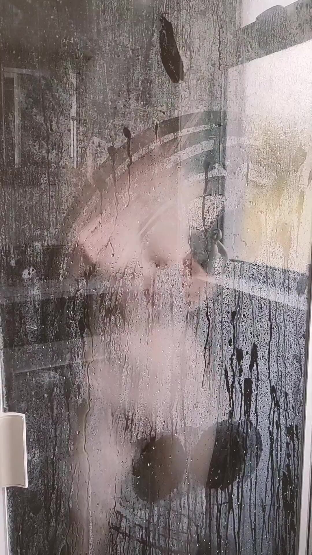 Little_emo_kitten Nude Showering Video
