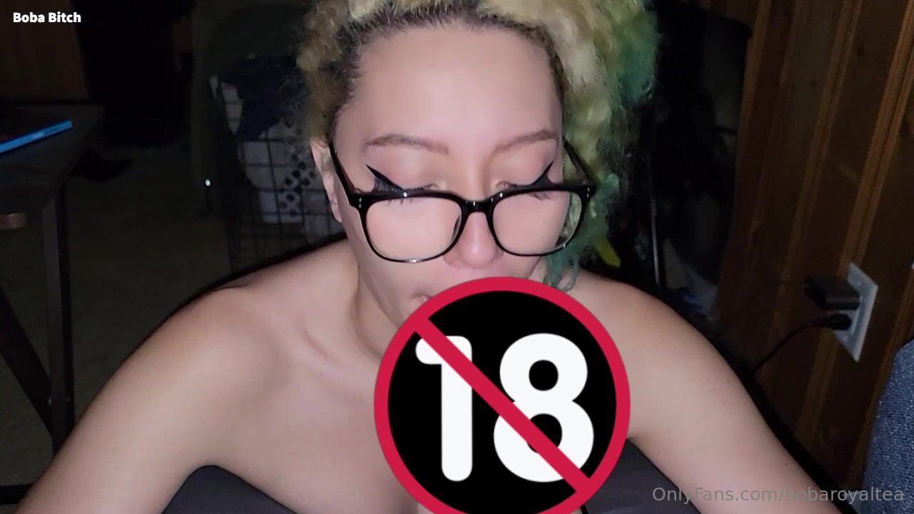 Boba Bitch Blowjob NSFW