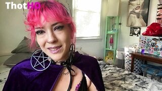 Boba Bitch Masturbating Bottomless OnlyFans