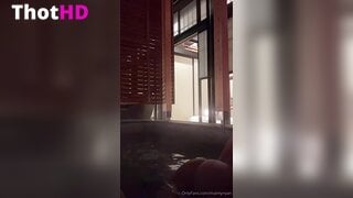 MaimyNyan Outdoor Clip