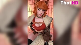 Sweetie Fox Cleavage and Choker Video