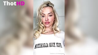 Lindsey Pelas Cleavage NSFW