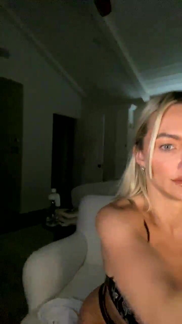 Lindsey Pelas Cleavage Video